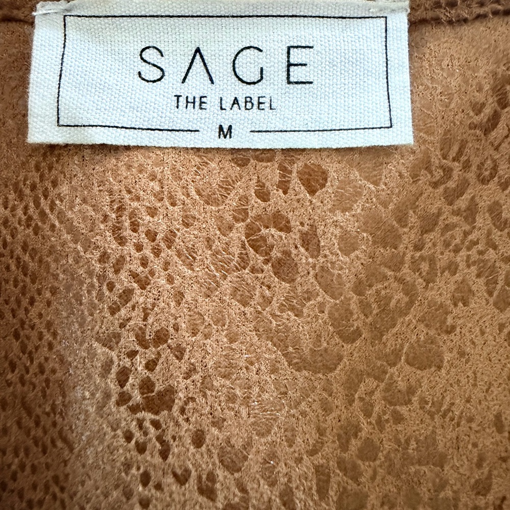 Women's Python print tan Jacket/Blazer - Picture 3 of 3